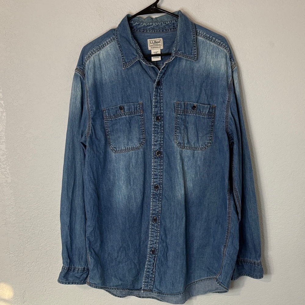 LL Bean Denim VTG Long Sleeve Button Down Shirt L